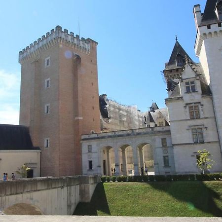 Quartier Historique Du Chateau Bel Appt Meuble Pau Buitenkant foto